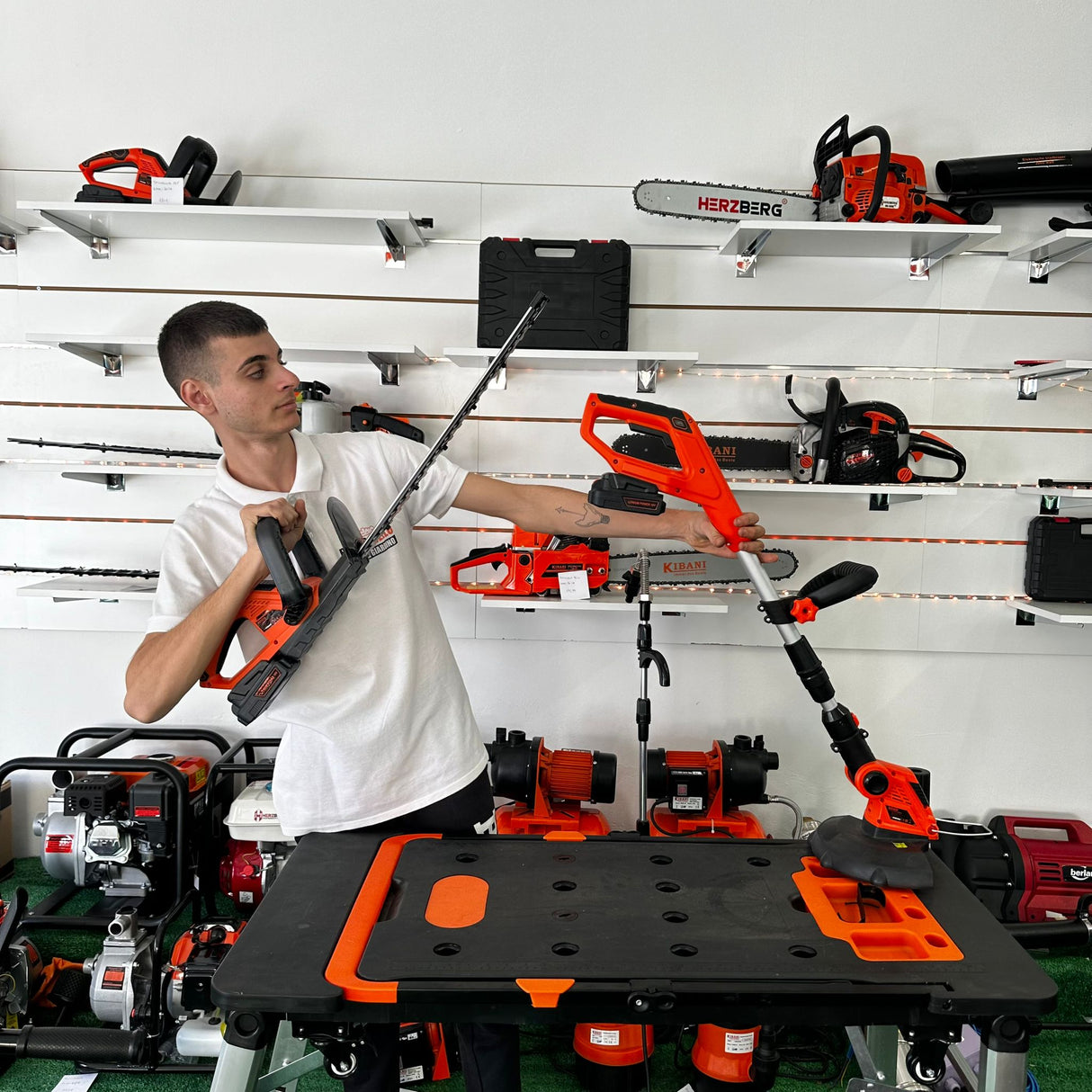 Pack : Taille-haie professionnel + Débroussailleuse à batterie de BricoBello