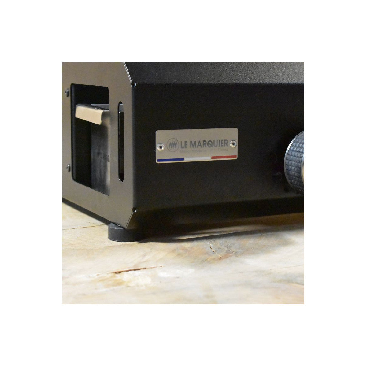 Le Marquier AMALIA PRO 360 Nera – Piastra a Gas GPL in Ghisa Smaltata 6,9 kW