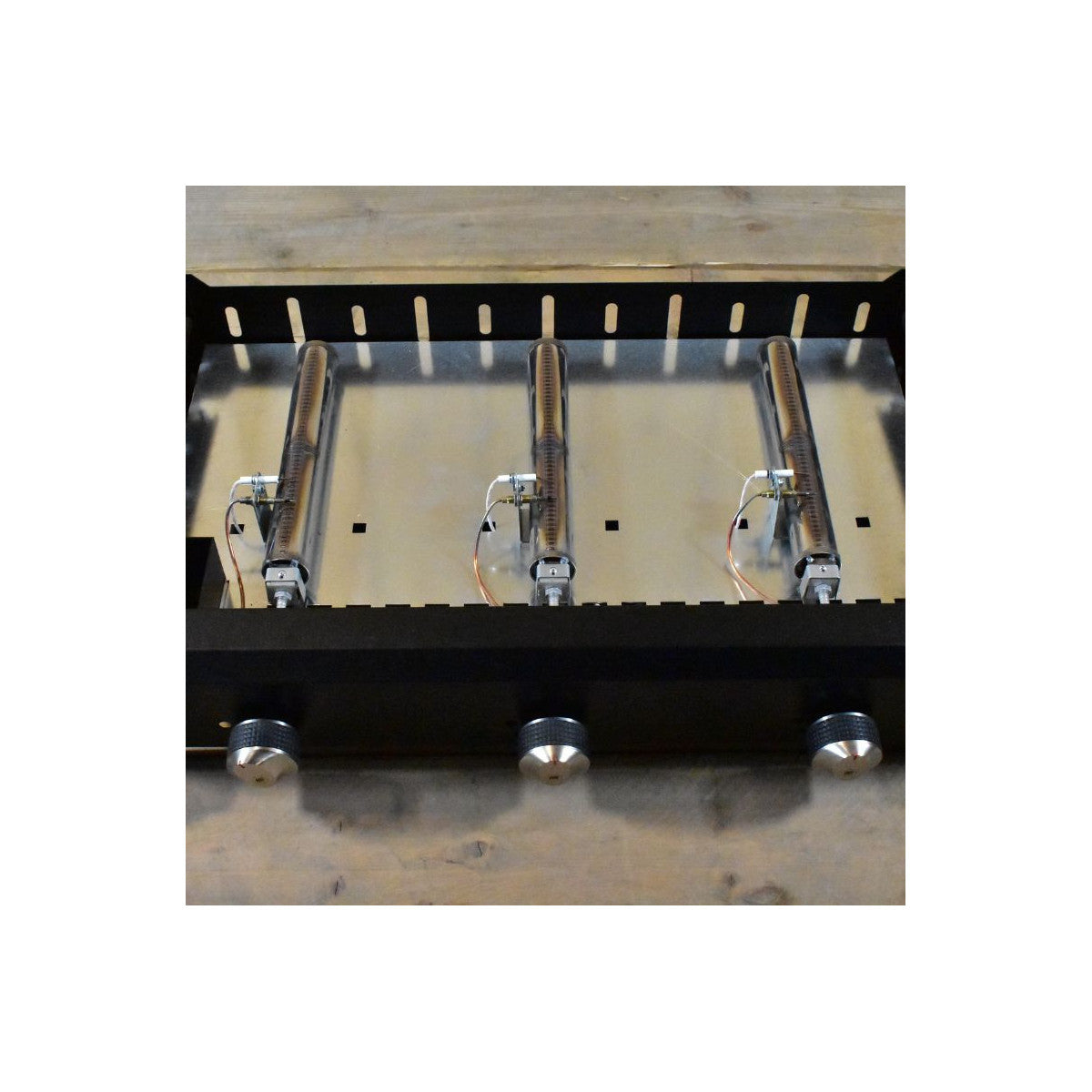 Le Marquier AMALIA PRO 375 – Piastra Liscia a Gas Nera in Ghisa Smaltata con Bruciatori Inox