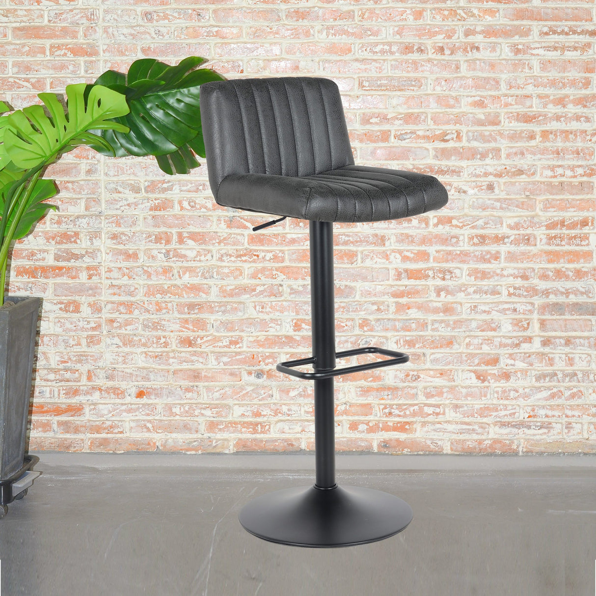 Lot de 2 tabourets de bar, modèle Porto 2023, cuir noir