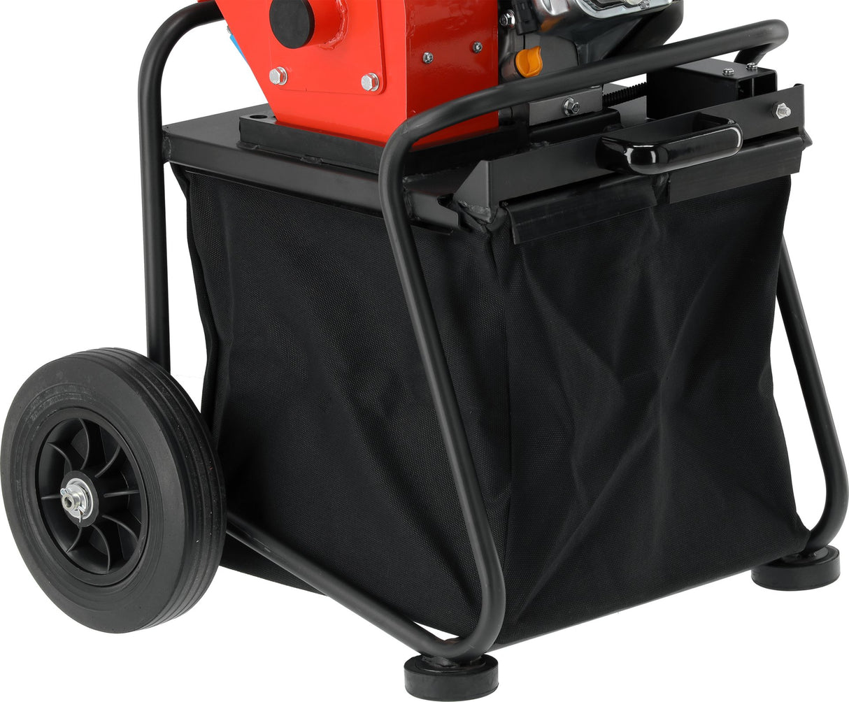 Biotrituratore a Scoppio Yato 196cc 5,5CV Per Rami Fino a 50mm