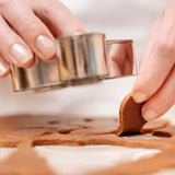 Stampi in Metallo Natalizi  Set 7 Pezzi in Acciaio Inossidabile per Biscotti e Decorazioni Natalizie