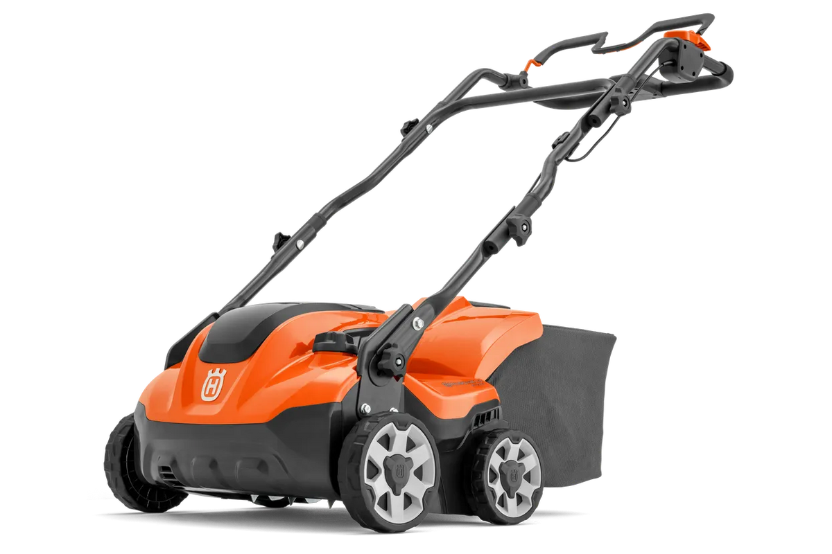 Tagliaerba a batteria Husqvarna LB 246iS semovente