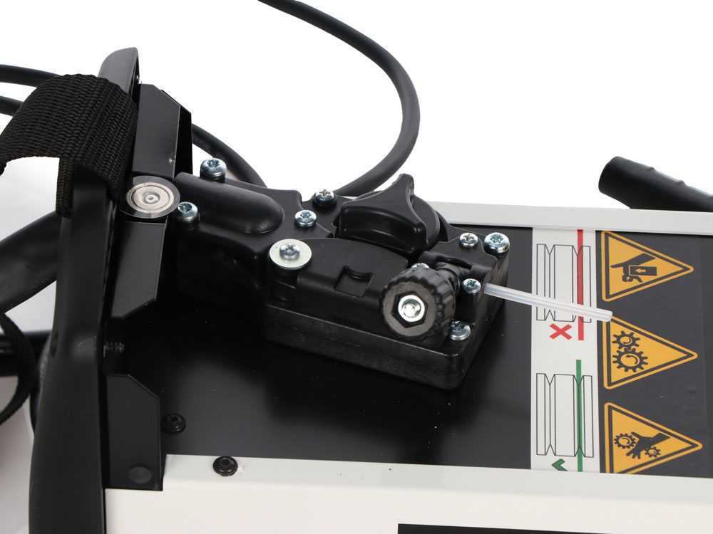 Saldatrice Telwin Bimax 140i Synergic Filo Flux 150A