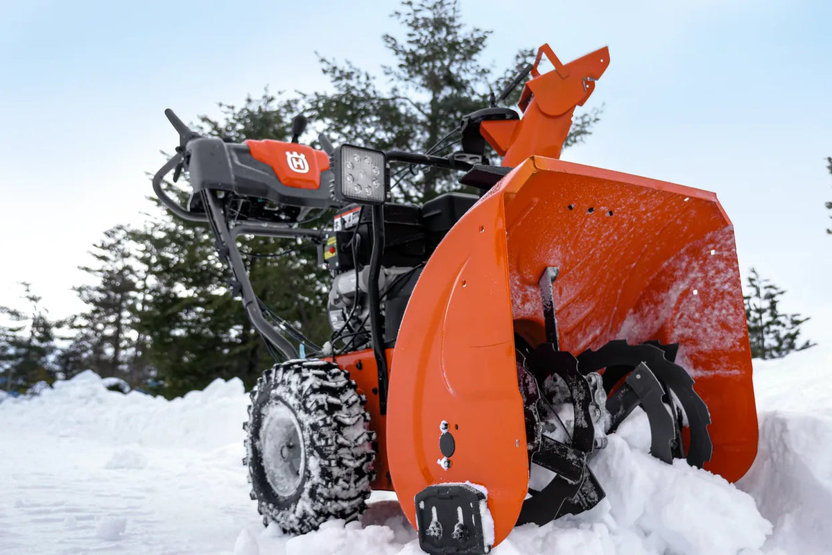 Spazzaneve Husqvarna ST 227 - Impugnature Riscaldate
