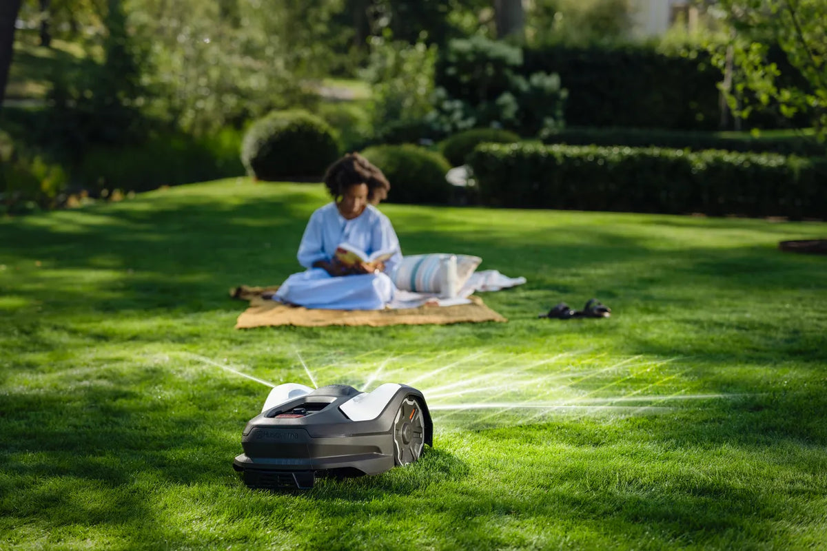 Robot Tagliaerba Husqvarna Automower® 410VE NERA – fino a 1.500 m²